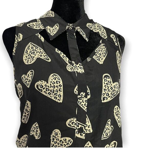 Kiss & Cry Button Up Shirt Blouse Women's XS Black Animal Print Lightweight Sexy - Picture 4 of 6